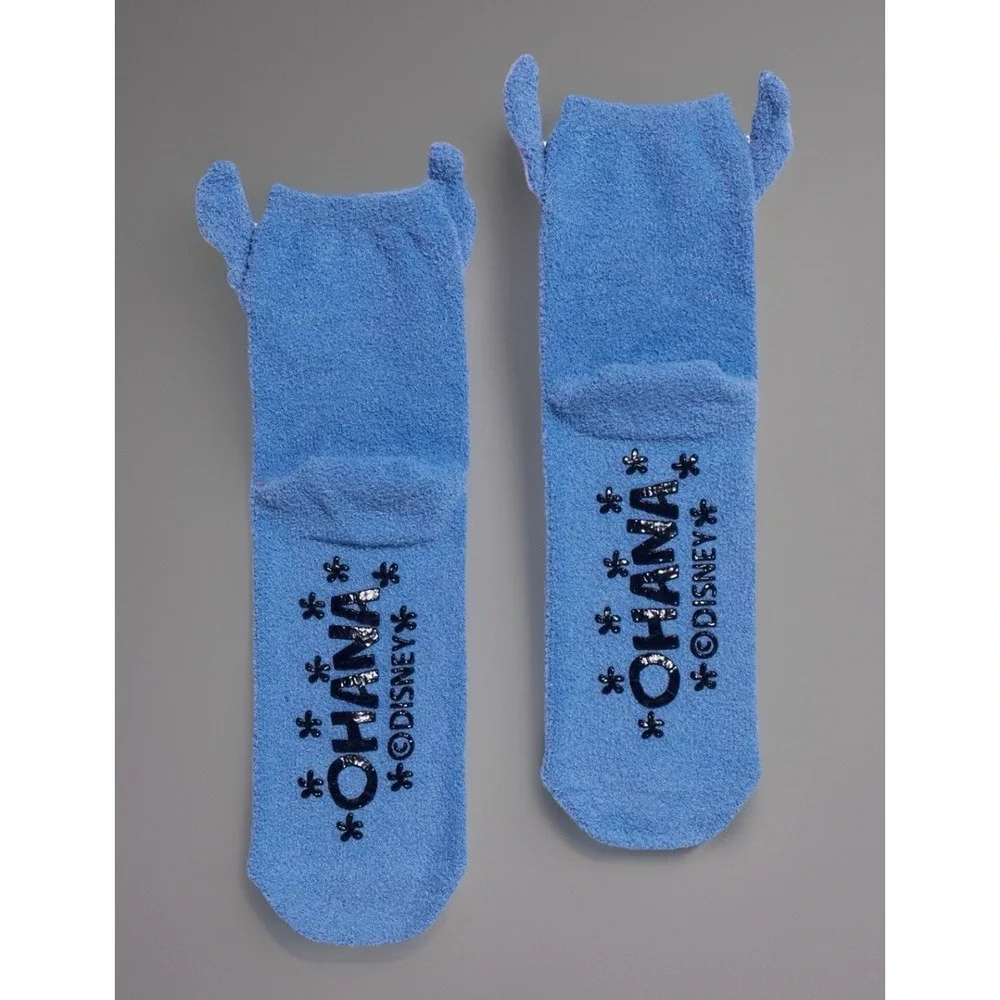 Disney's Fuzzy Figural Stitch Blue Socks‎ Lilo and Stitch Size 9-11 Brand New